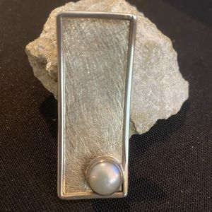 Pendant, sterling silver